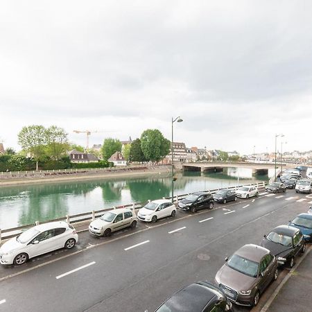 Le Christina Apartment Трувил сюр Мер Екстериор снимка