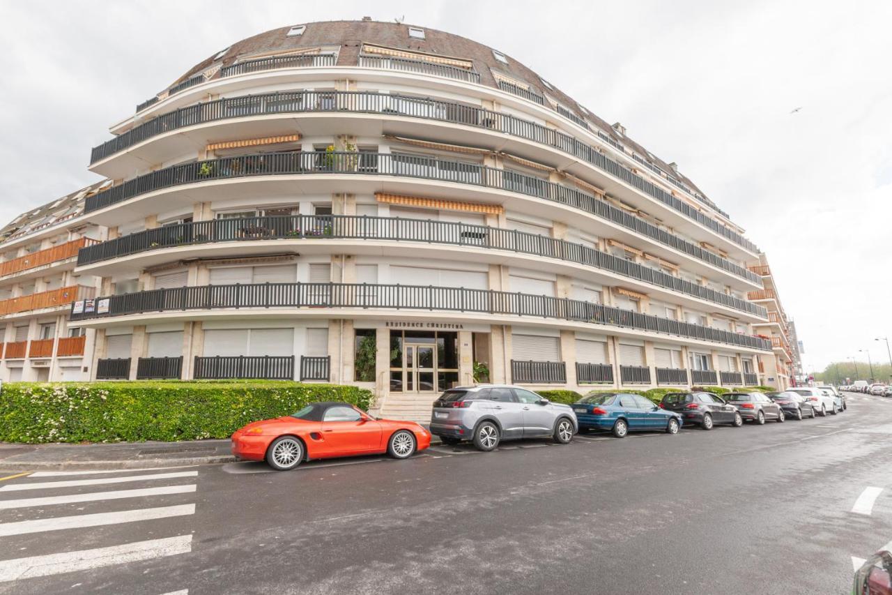 Le Christina Apartment Трувил сюр Мер Екстериор снимка
