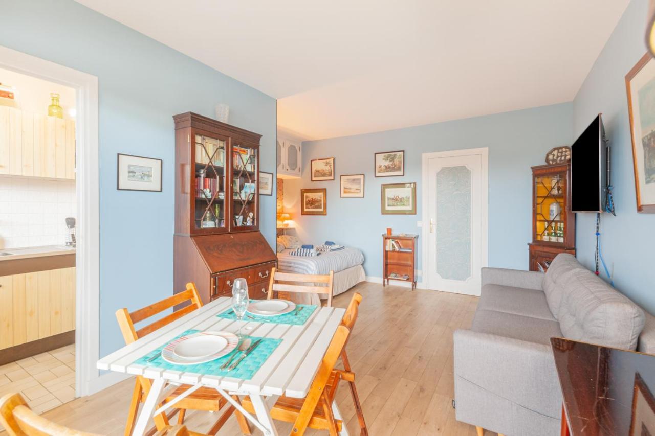 Le Christina Apartment Трувил сюр Мер Екстериор снимка